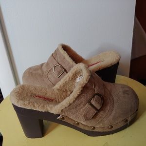 Super cozy Union Bay sherpa lined clogs